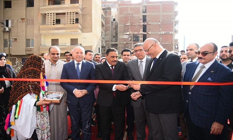 محافظ القليوبية يفتتح معرض 