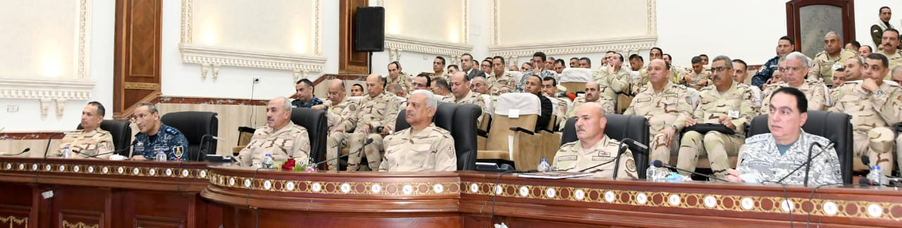 وزير الدفاع