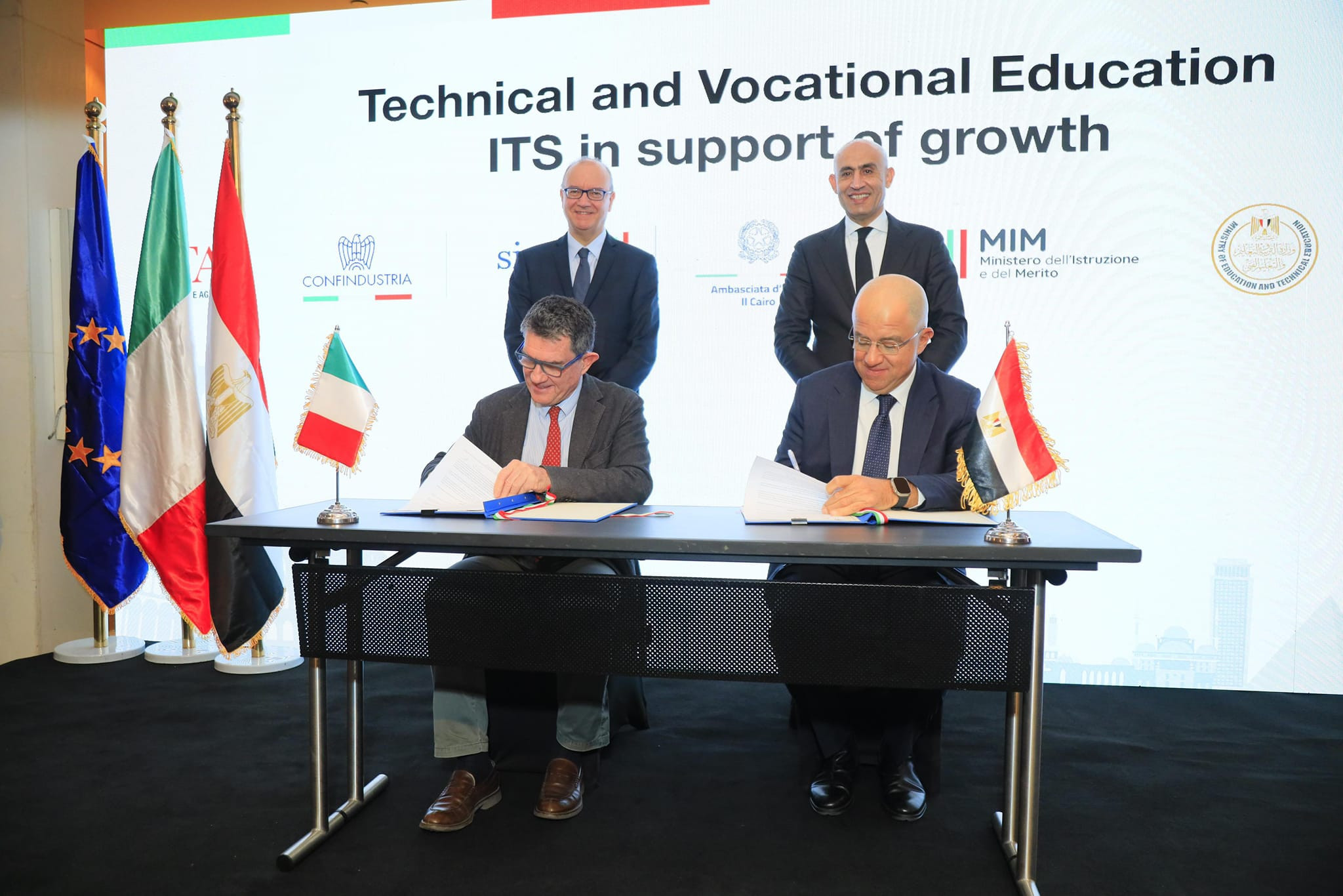 وزير التعليم وايطاليا