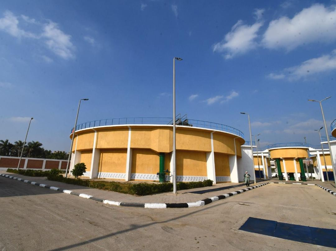 وزير الإسكان ومحافظ القليوبية