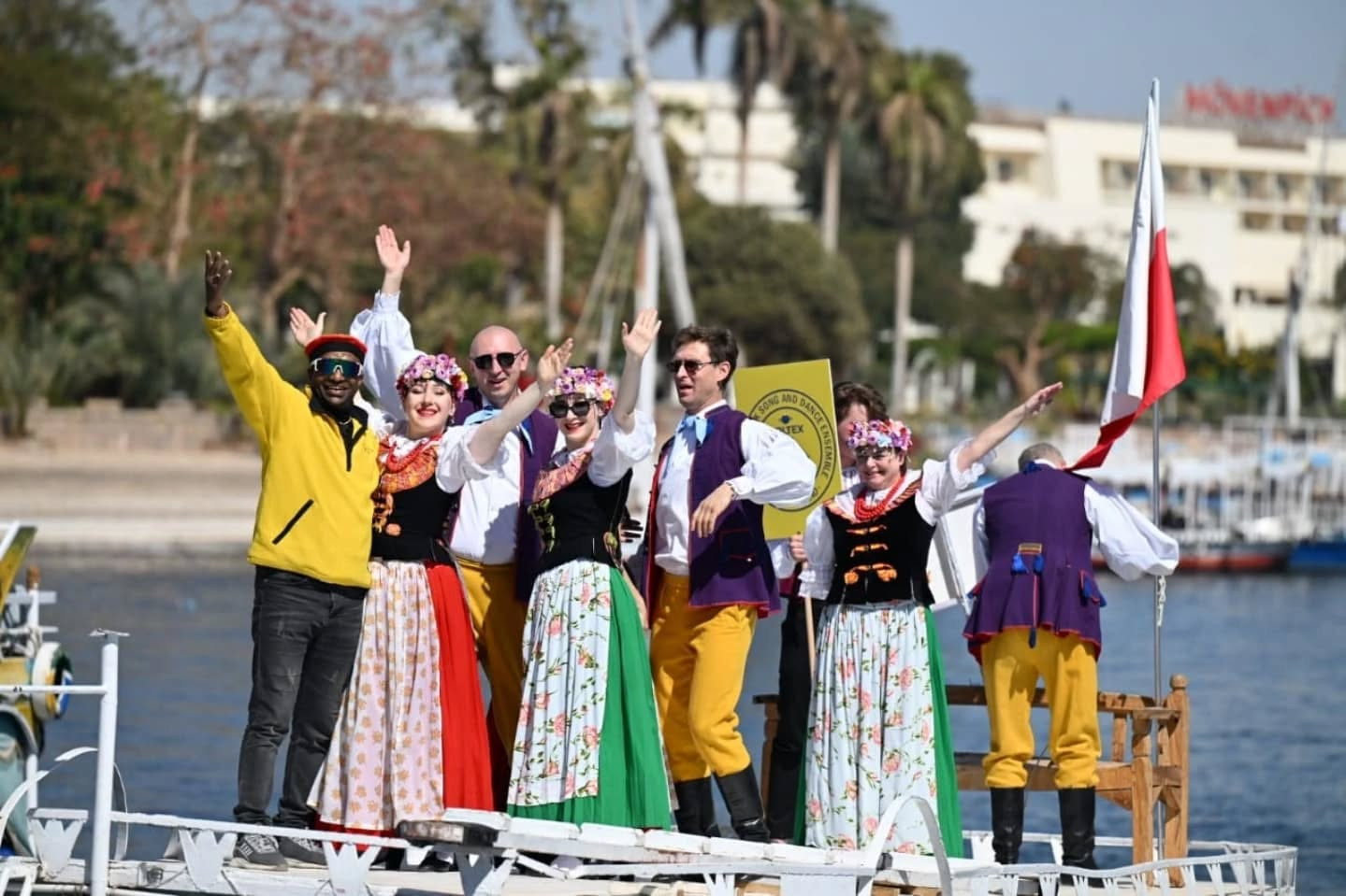 مهرجان أسوان