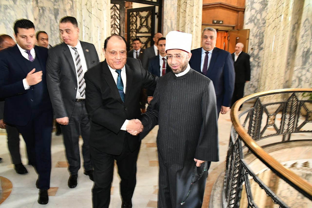 وزير الأوقاف ورئيس محكمة النقض