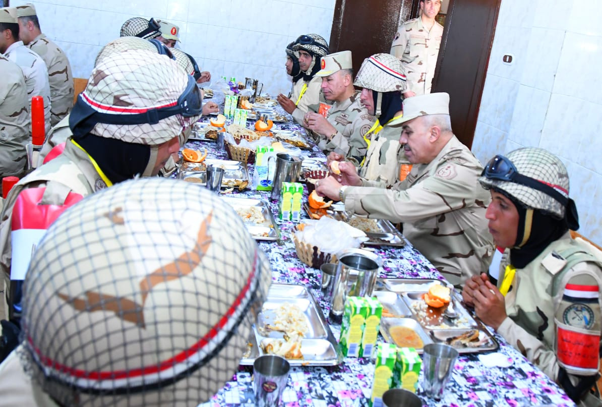 الفريق أحمد خليفة