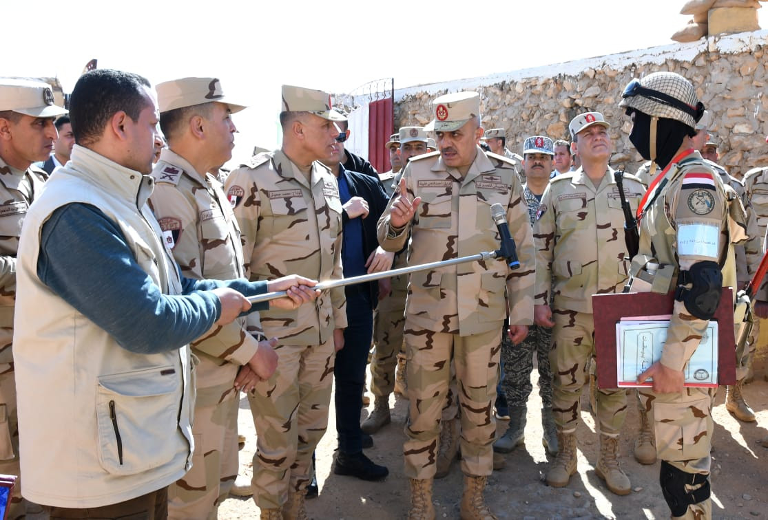 الفريق أحمد خليفة