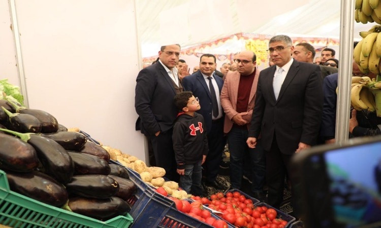 محافظ الجيزة يفتتح التشغيل التجريبي لـ 3 معارض 