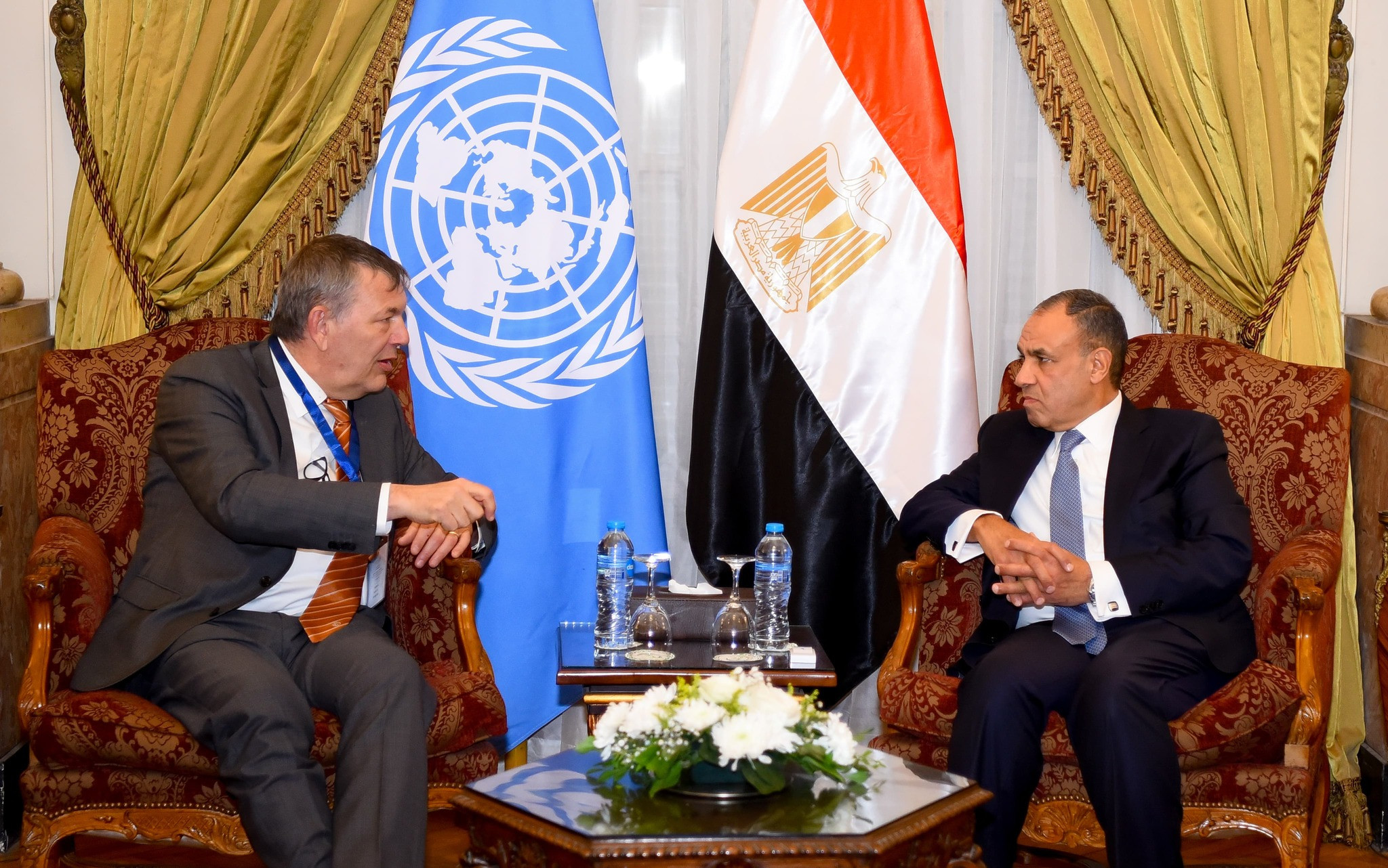 وزير الخارجية