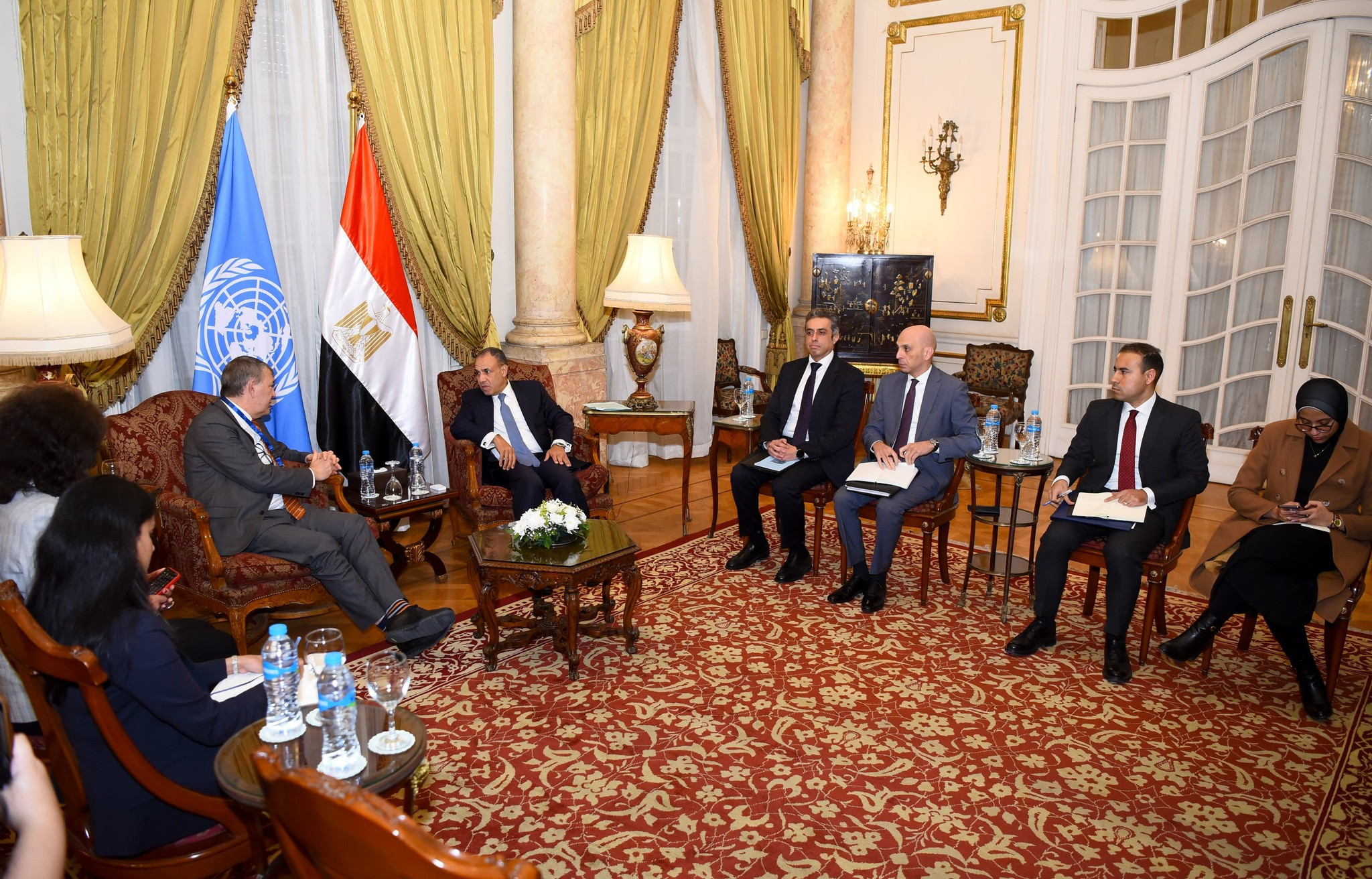 وزير الخارجية