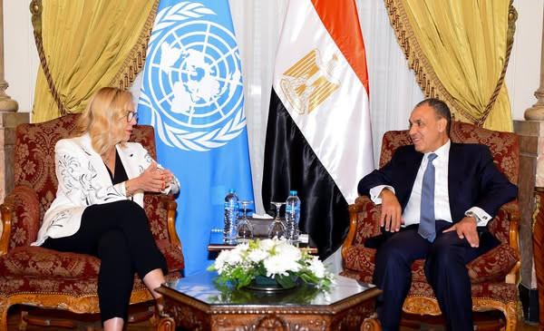 وزير الخارجية والمنسقة الأممية