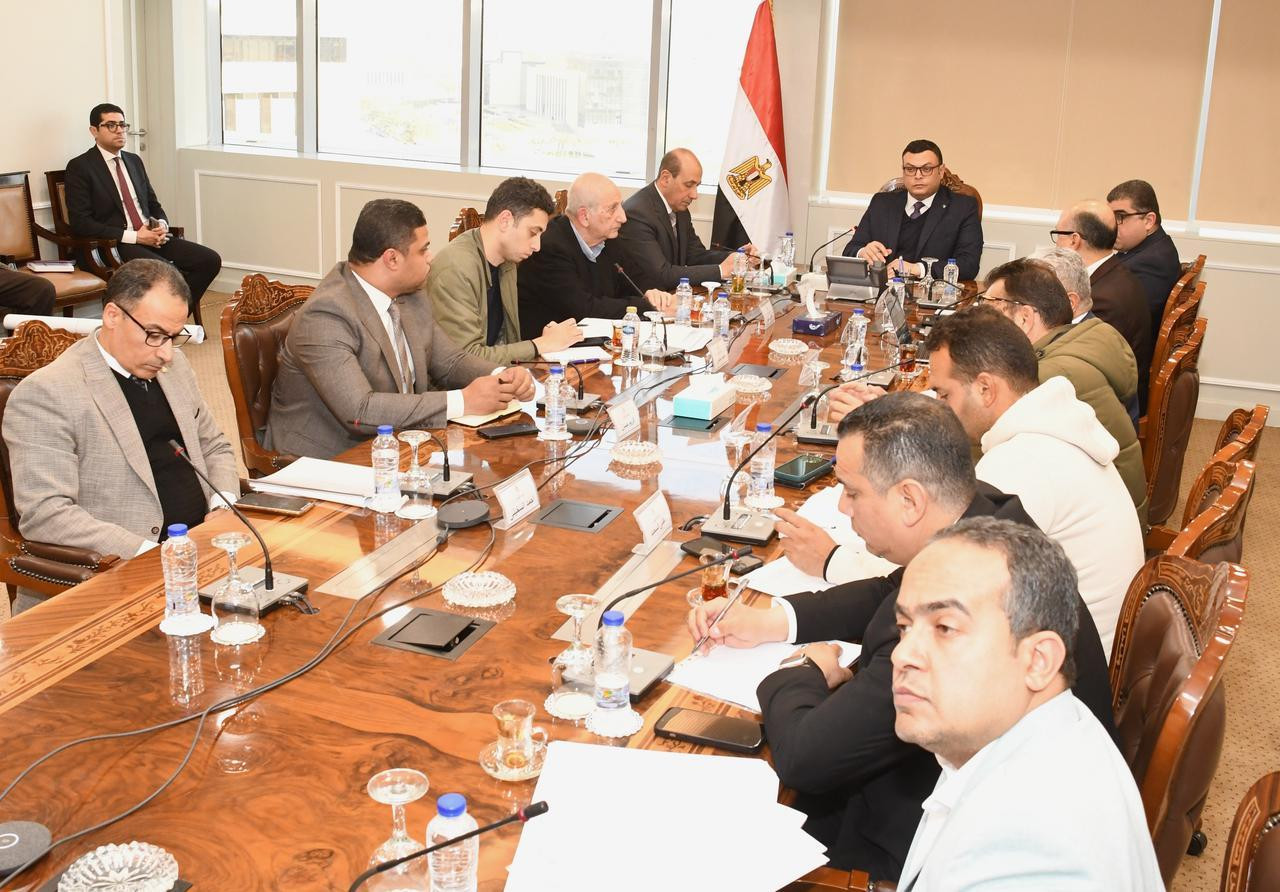 وزير الإسكان