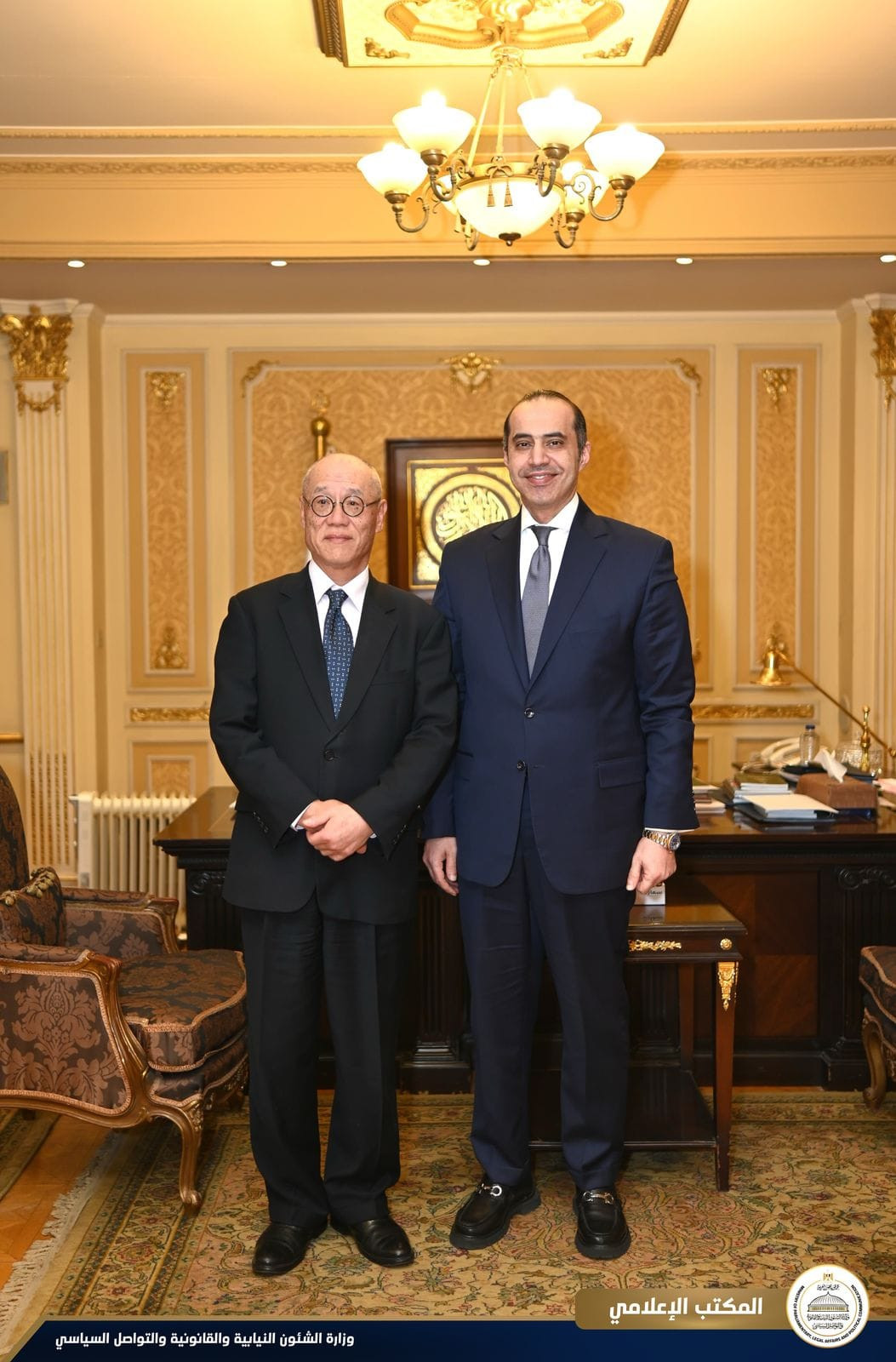 وزير الشؤون النيابية