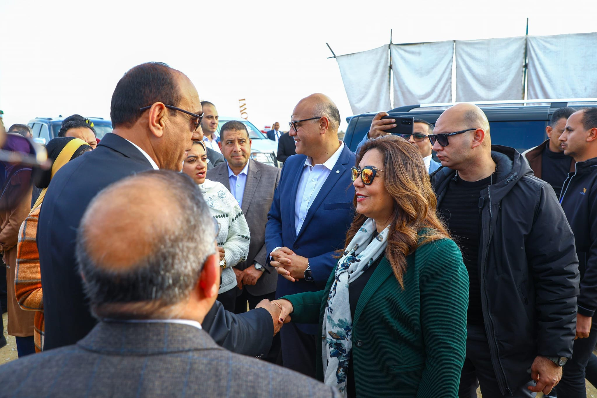 وزيرتا البيئة والتنمية المحلية