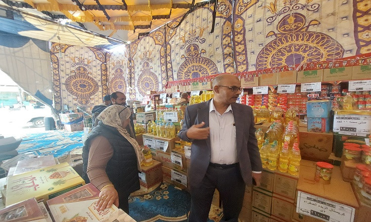 وكيل تموين البحر الأحمر يقود حملة تموينية على المخابز وشوادر 