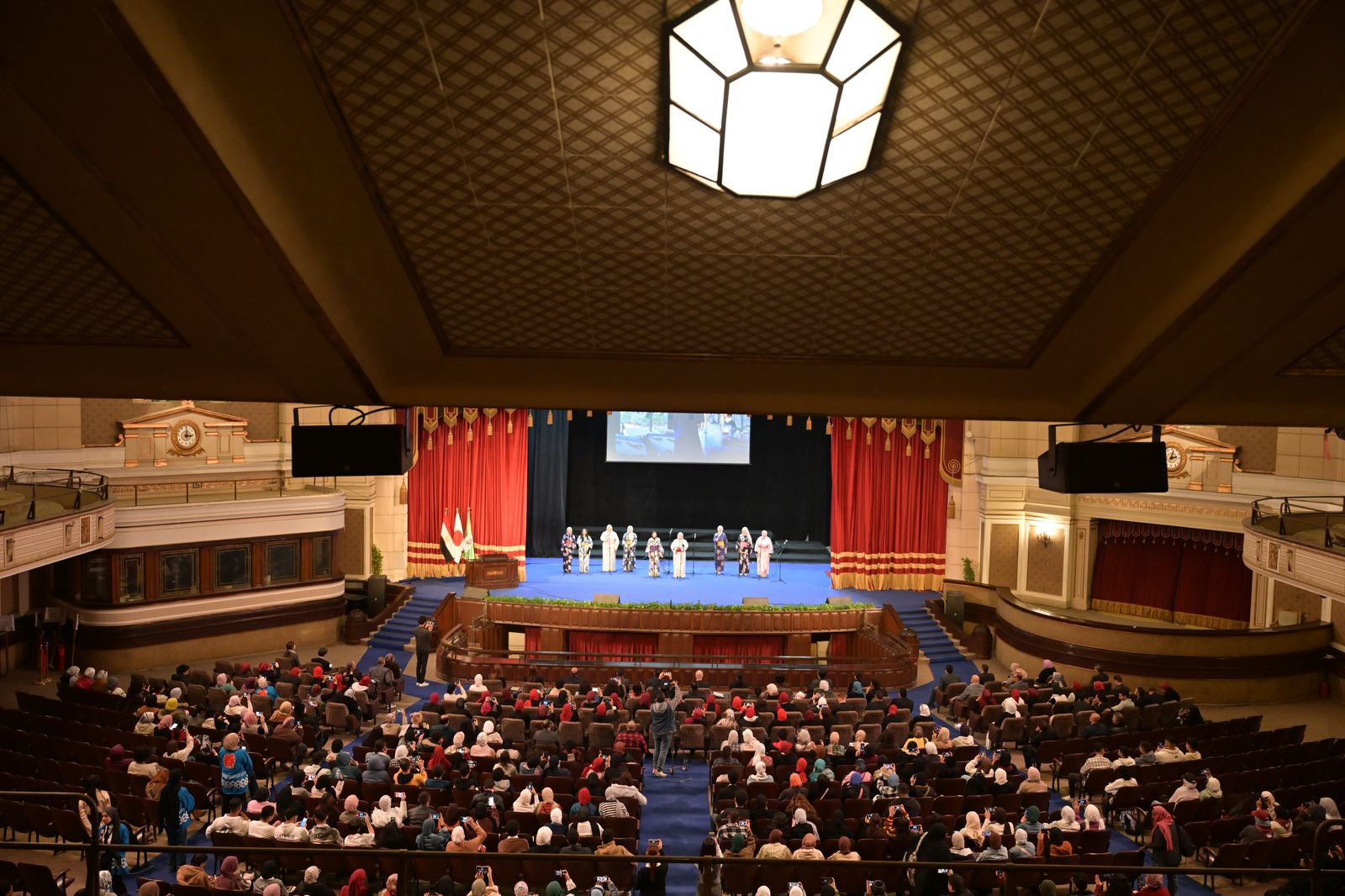 جامعة القاهرة