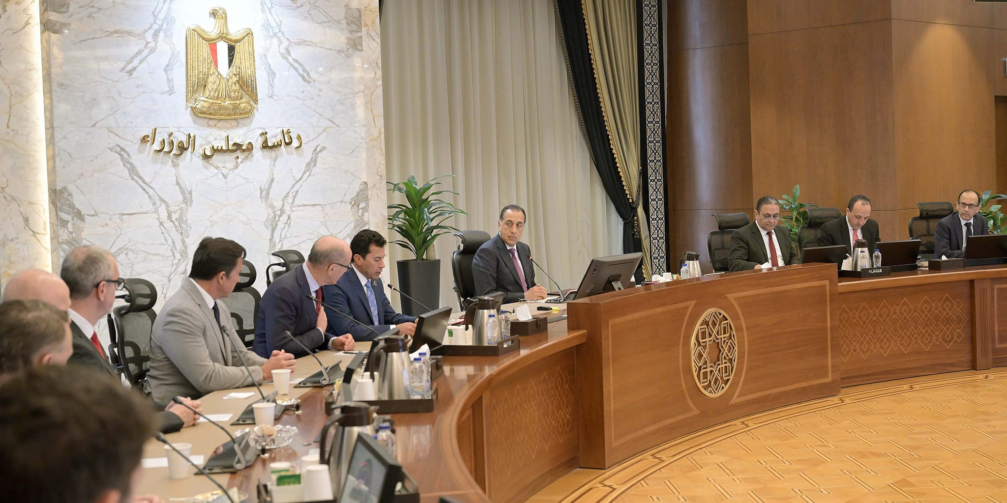 رئيس الوزراء