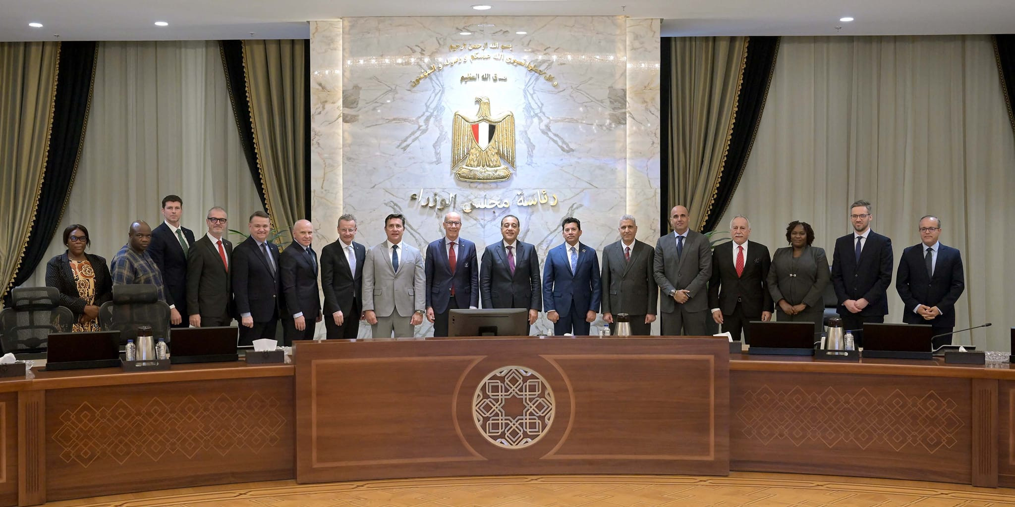 رئيس الوزراء