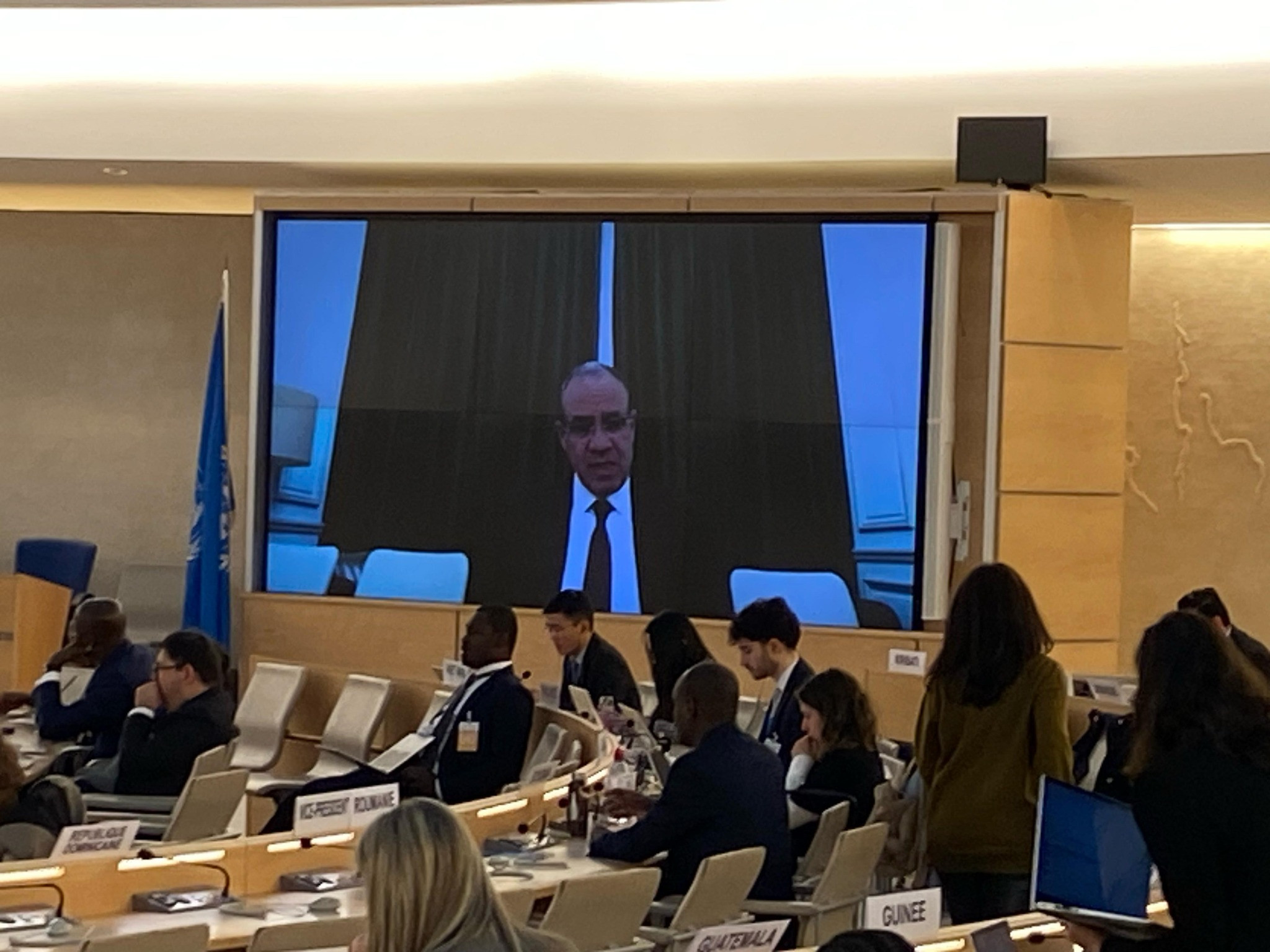 وزير الخارجية