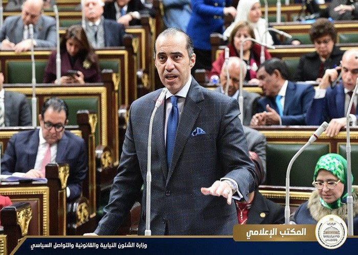 وزير الشؤون النيابية