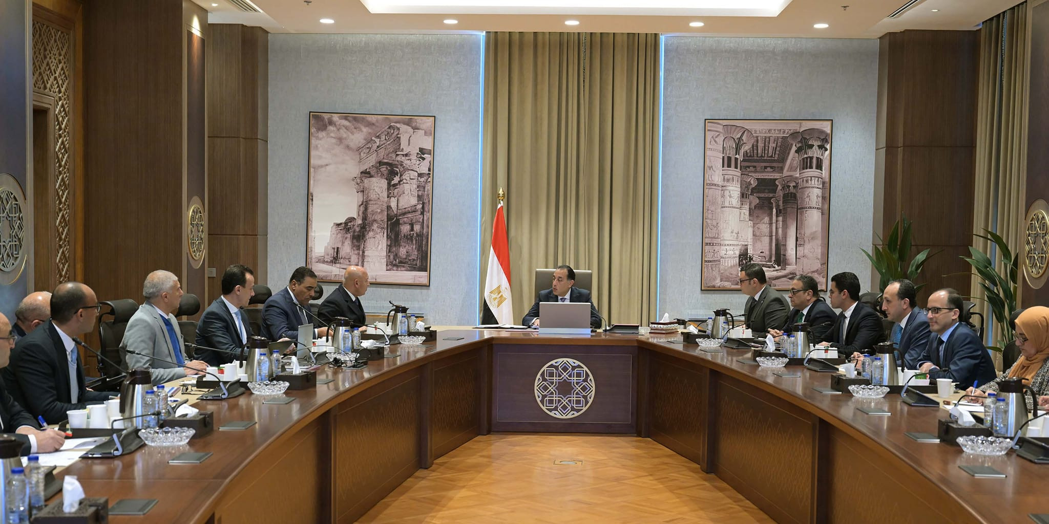 رئيس  الوزراء