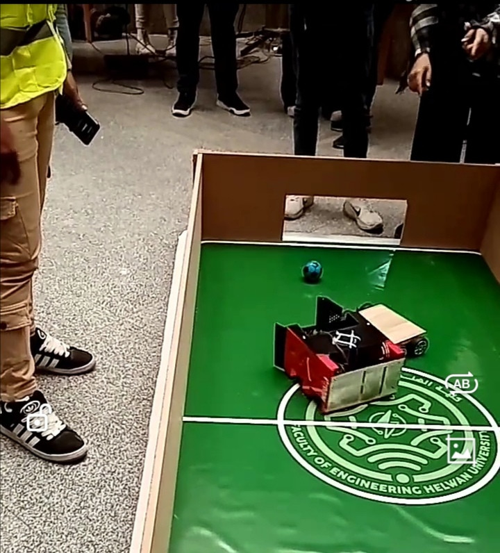 روبوت كرة قدم