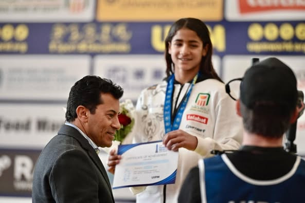 وزير الرياضة