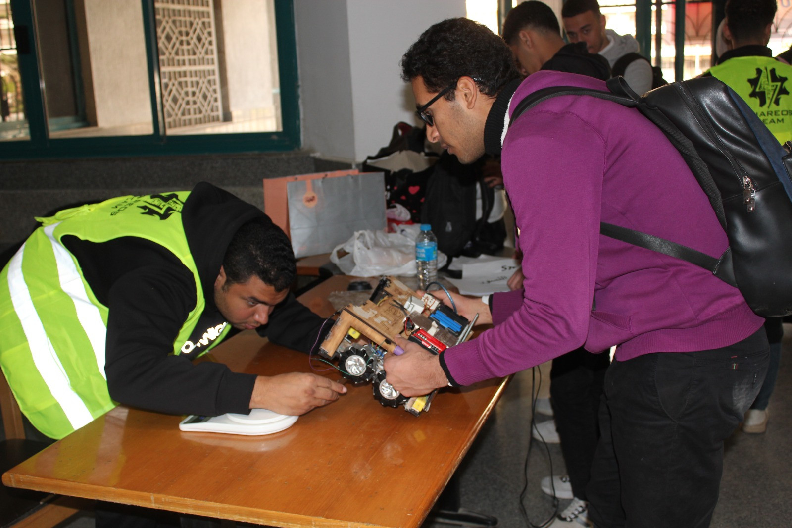 روبوت حلوان