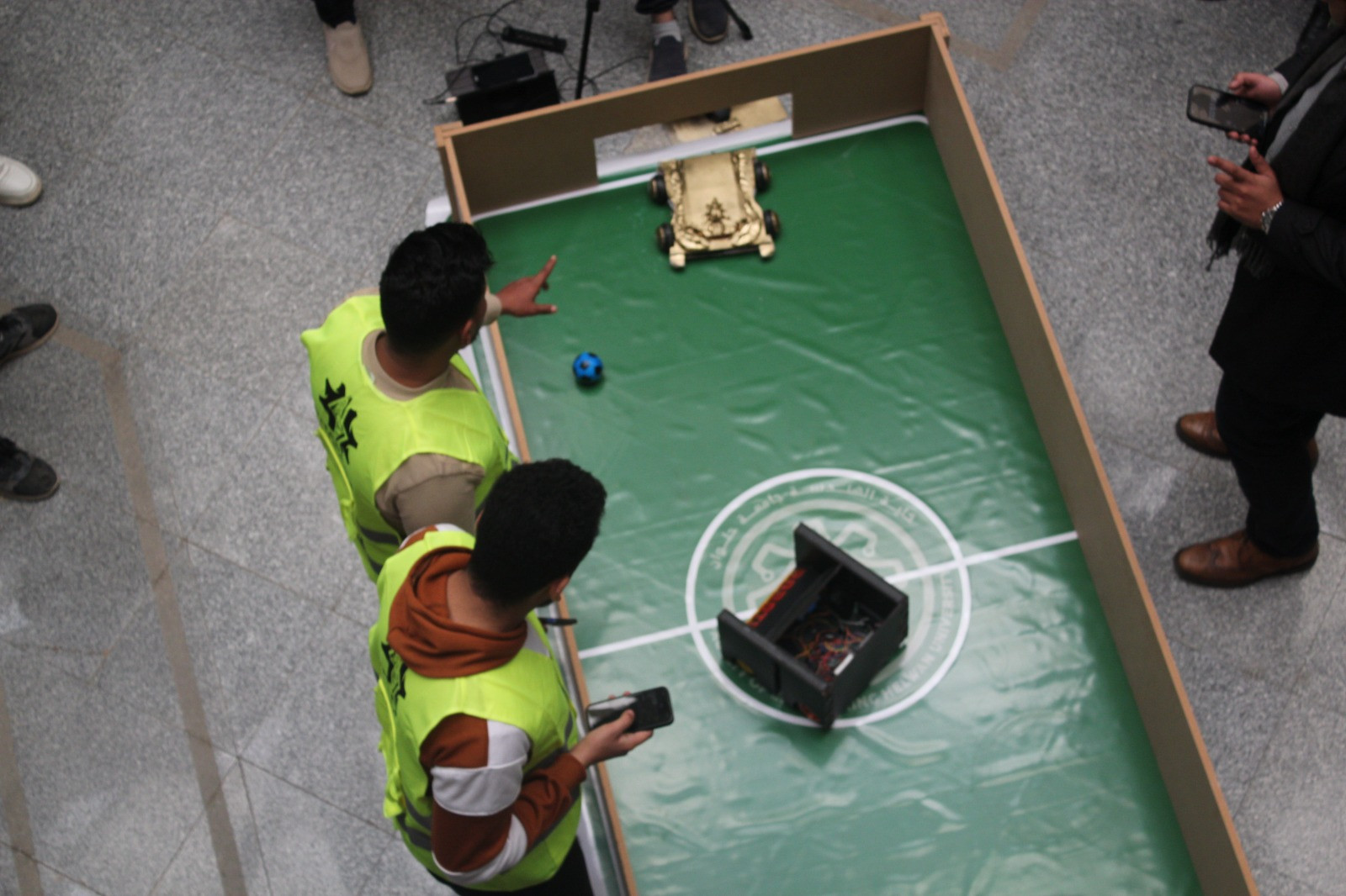 روبوت حلوان