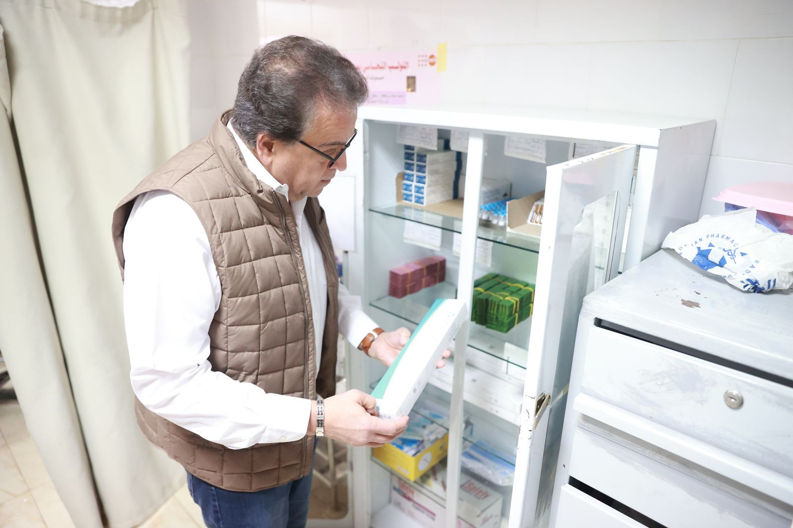 وزير الصحة في الاسمرات