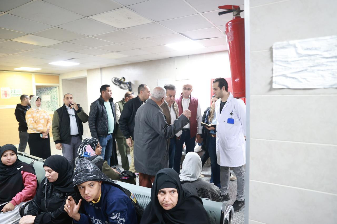 جولة وزير الصحة في مستشفى المقطم