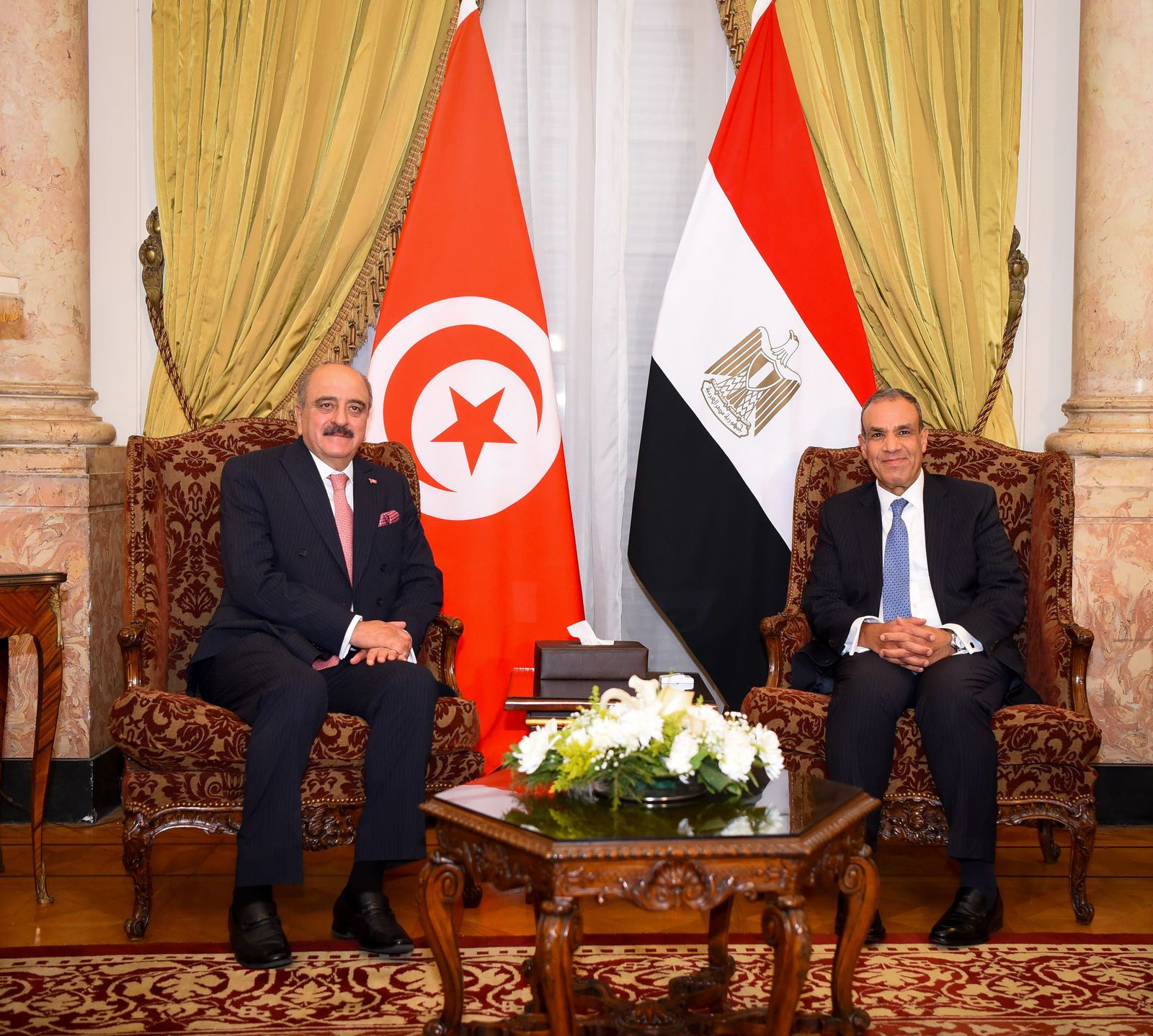 وزير الخارجية ونظيره التونسي