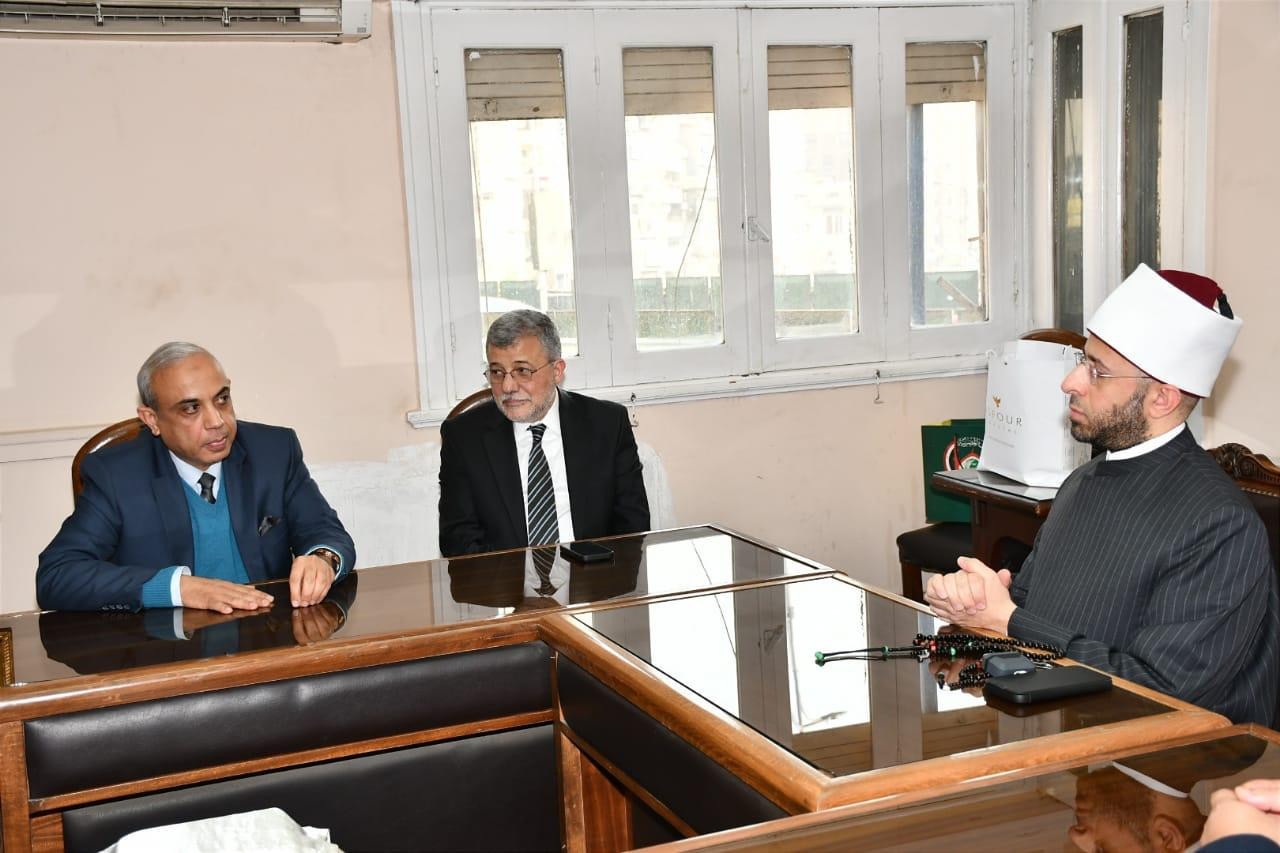 الأزهري ورئيس هيئة الأوقاف