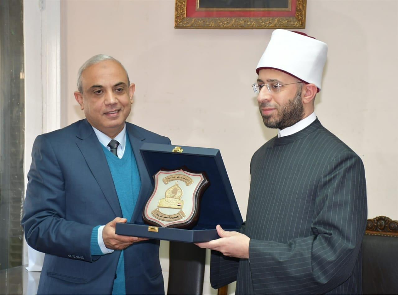 الأزهري ورئيس هيئة الأوقاف