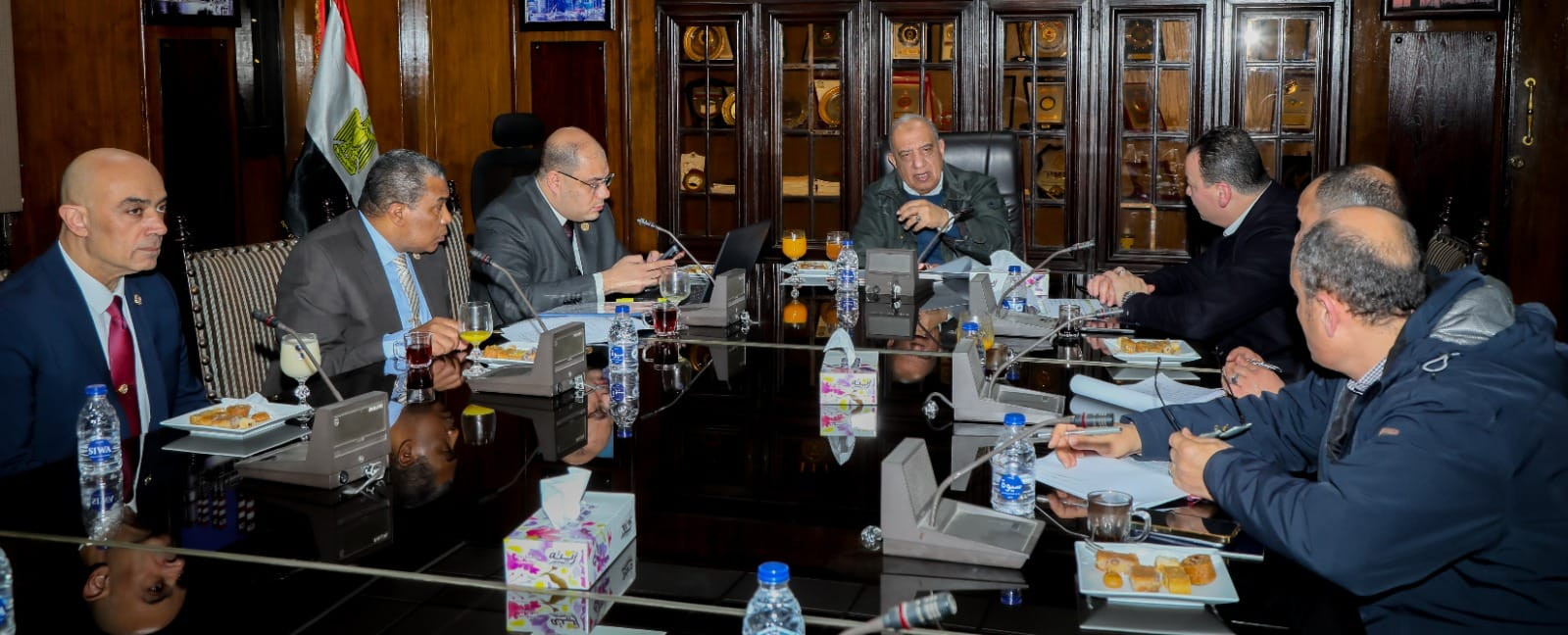 وزير الكهرباء