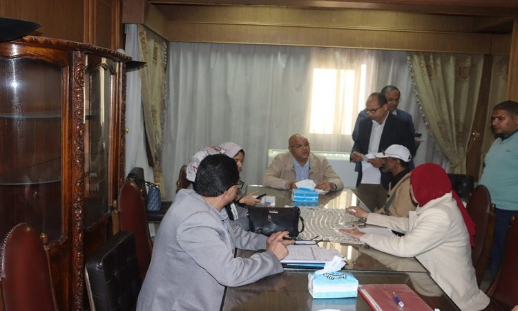 محافظ القليوبية يستمع لشكاوى المواطنين بمركز ومدينة الخانكة