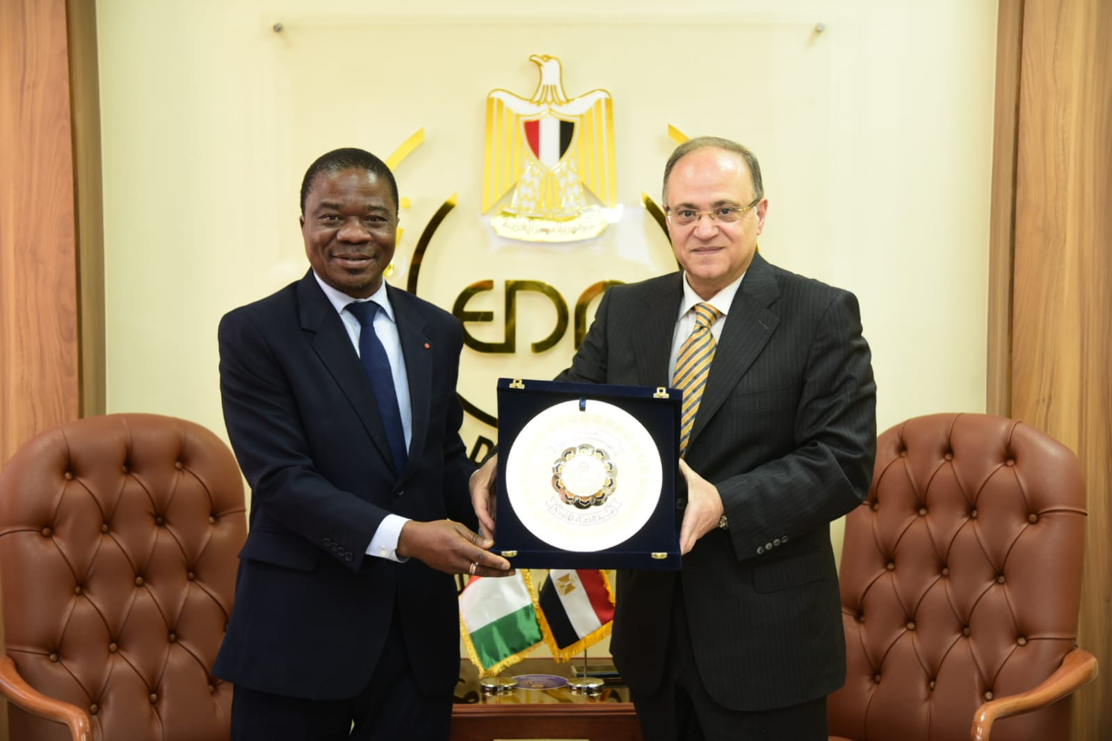 الغمراوي وسفير الايفواري