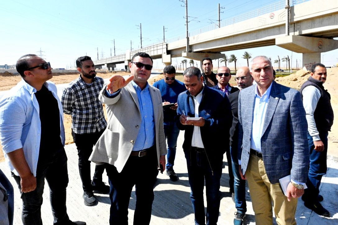 وزير الإسكان