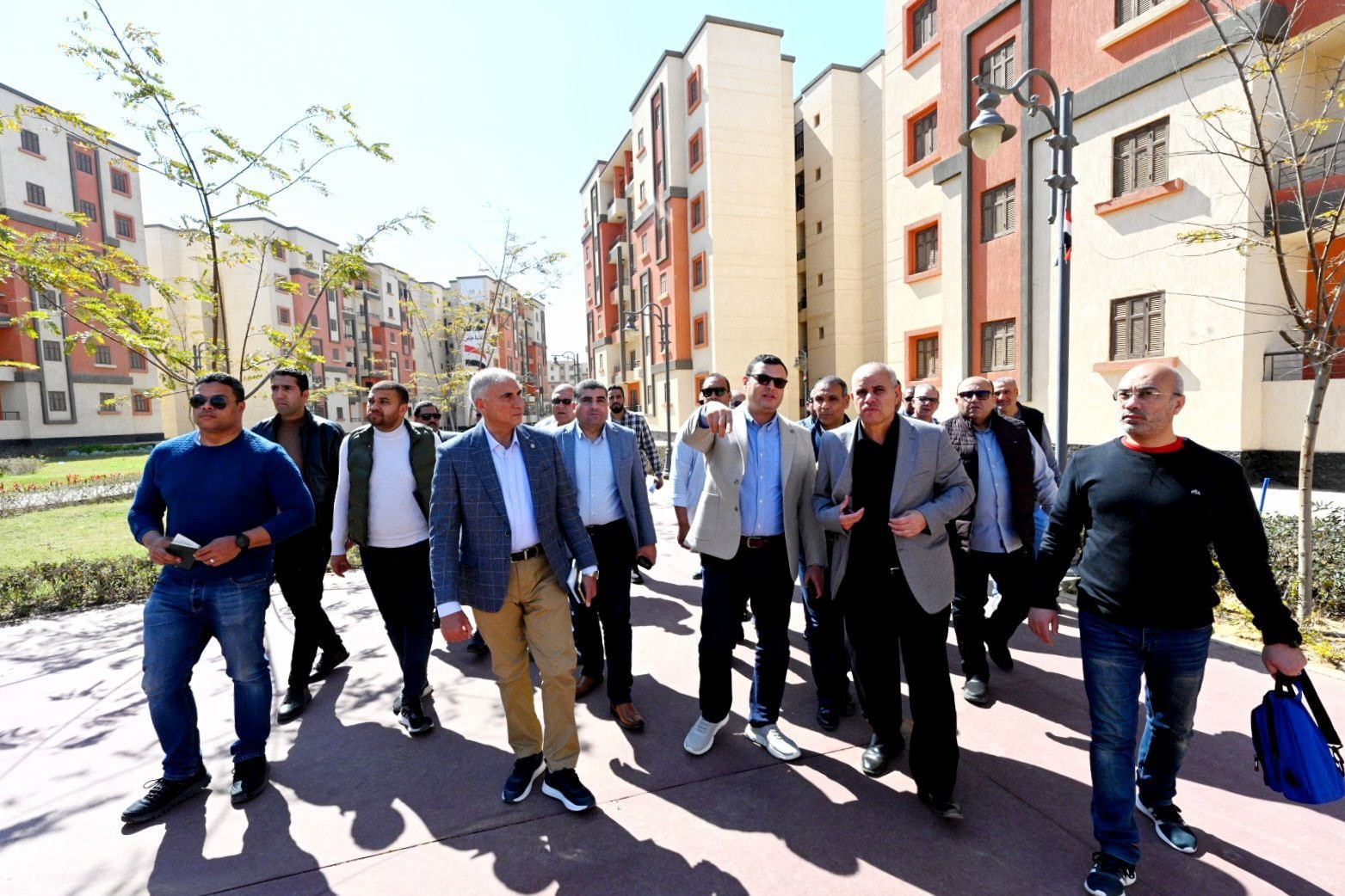 وزير الإسكان