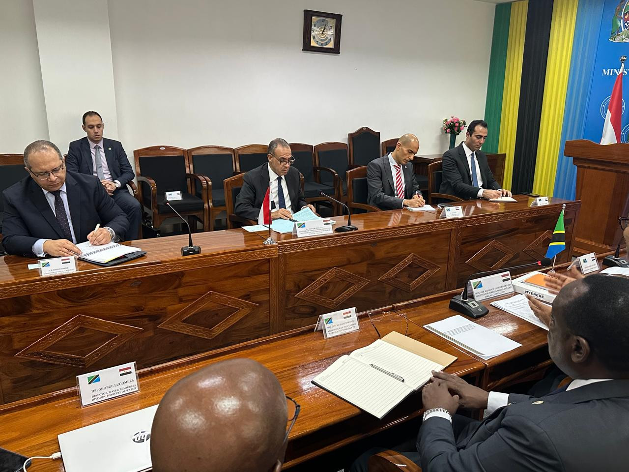 وزير الخارجية