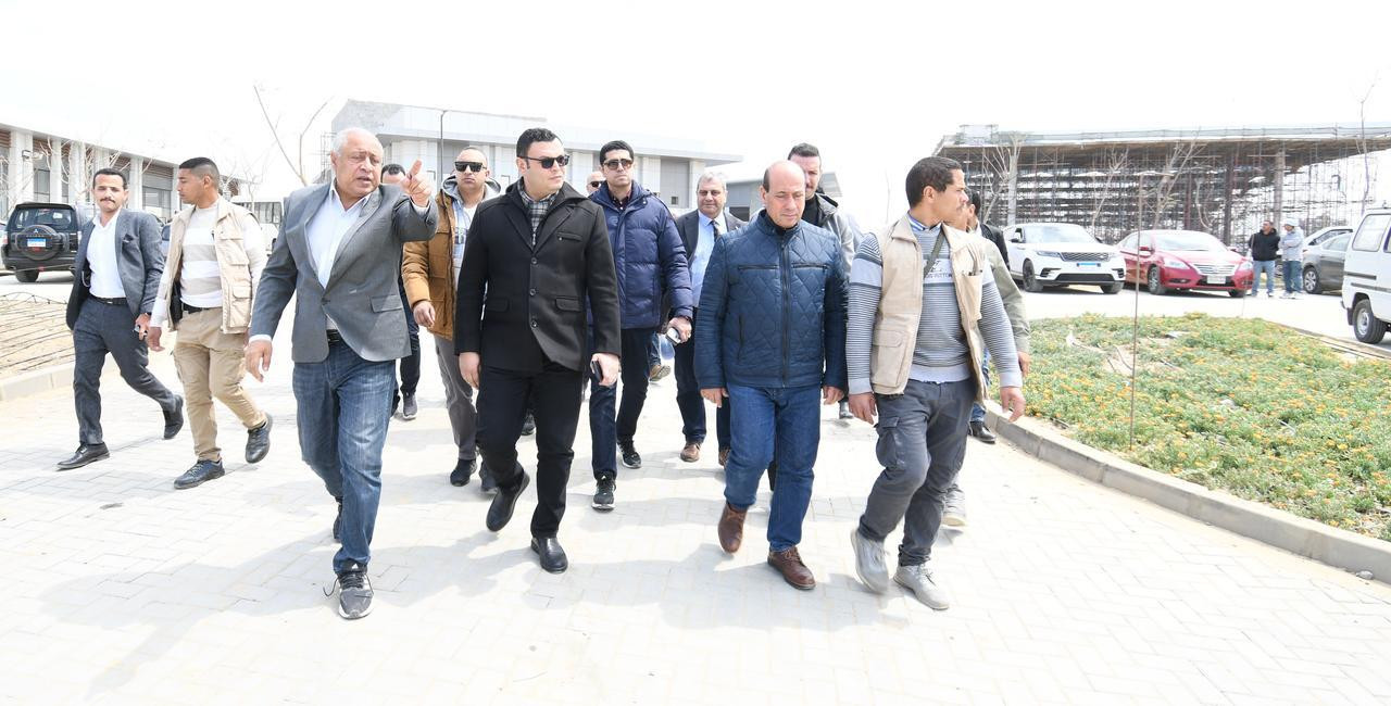 وزير الإسكان ومحافظ القاهرة