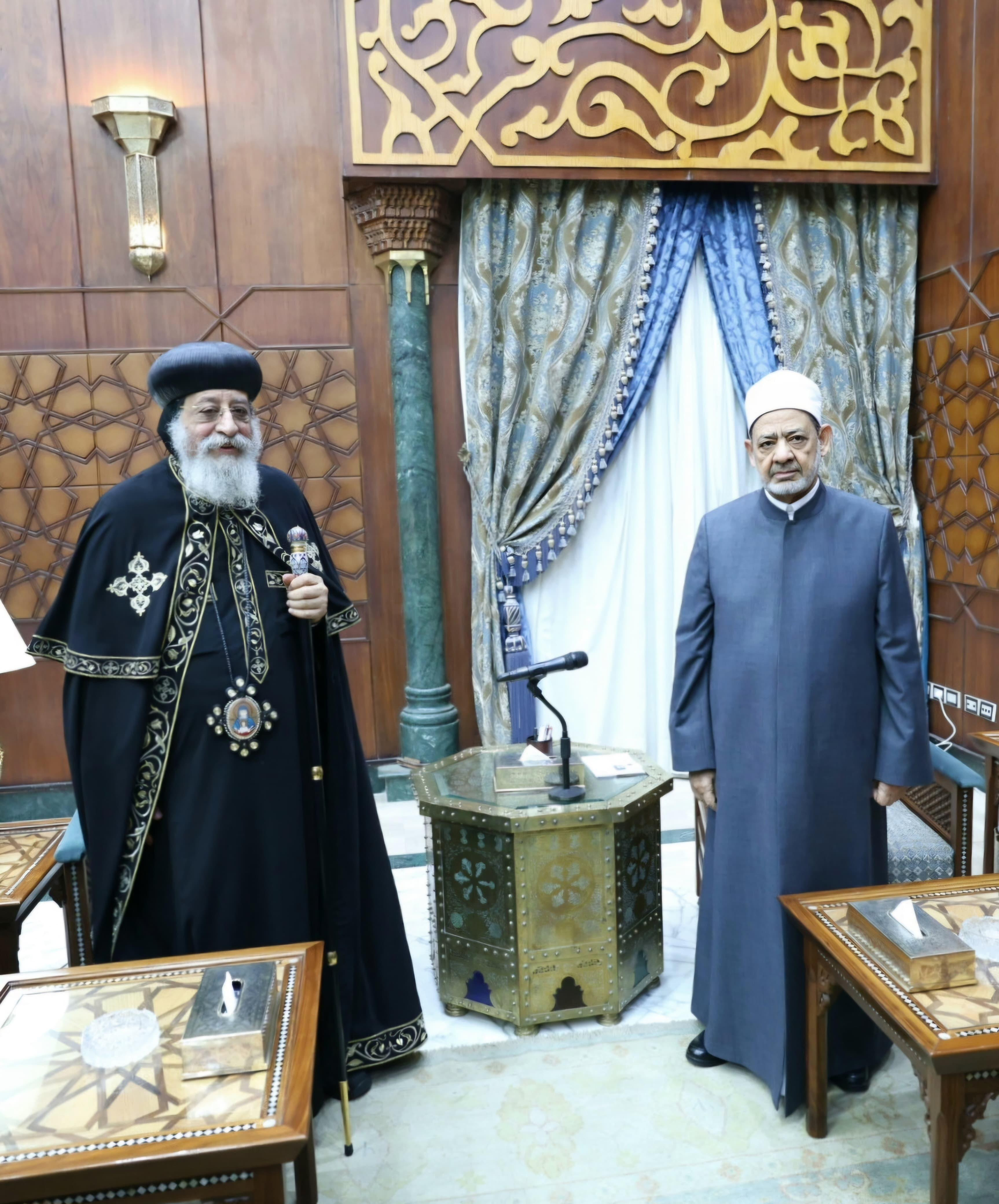 شيخ الزهر والبابا تواضروس