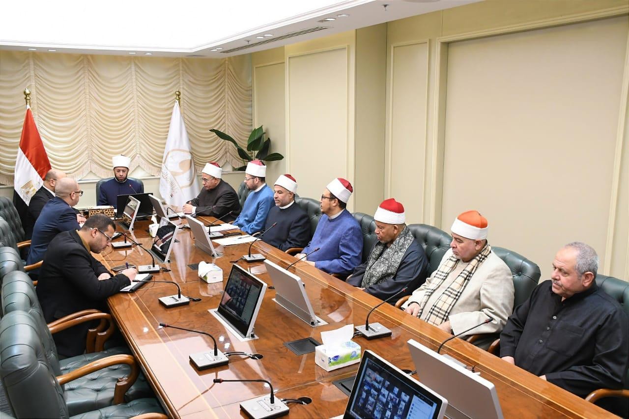 وزير الوقاف مع مديري المديريات