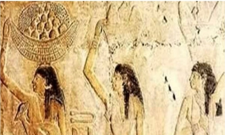 باحثة تراث مصرية: الكعك قرابين للآلهة في مصر القديمة