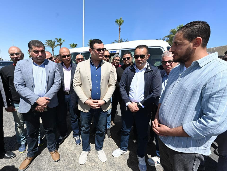 وزير الاسكان