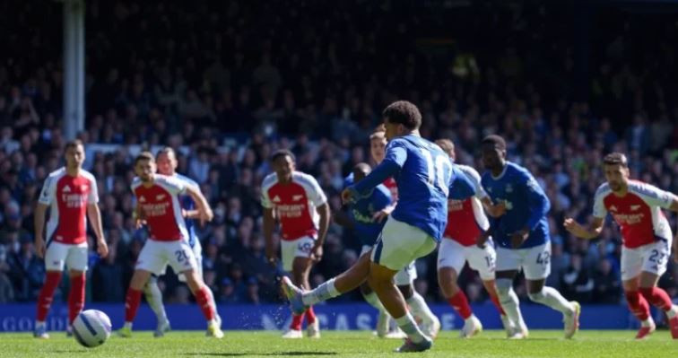 تقرير الدوري الإنجليزي