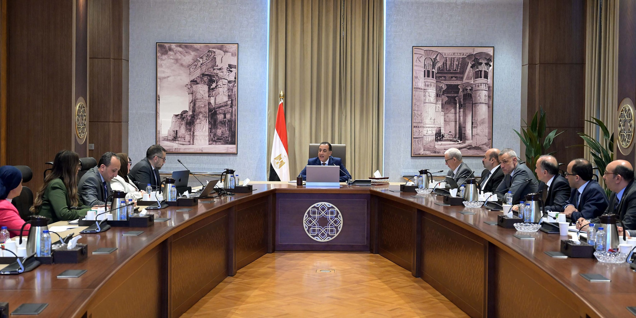 رئيس الوزراء