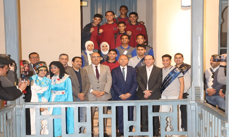 محافظ القاهرة يتفقد متحف الأديب العالمي نجيب محفوظ بالجمالية