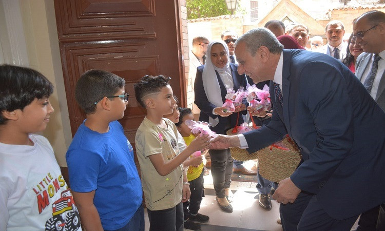 في أجواء من الوح