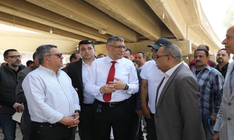 محافظ الجيزة يتفقدأعمال التطويربالشوارع المحيطة بمستشفى وقسم بولاق الد