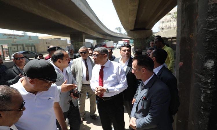 محافظ الجيزة يتفقدأعمال التطويربالشوارع المحيطة بمستشفى وقسم بولاق الد