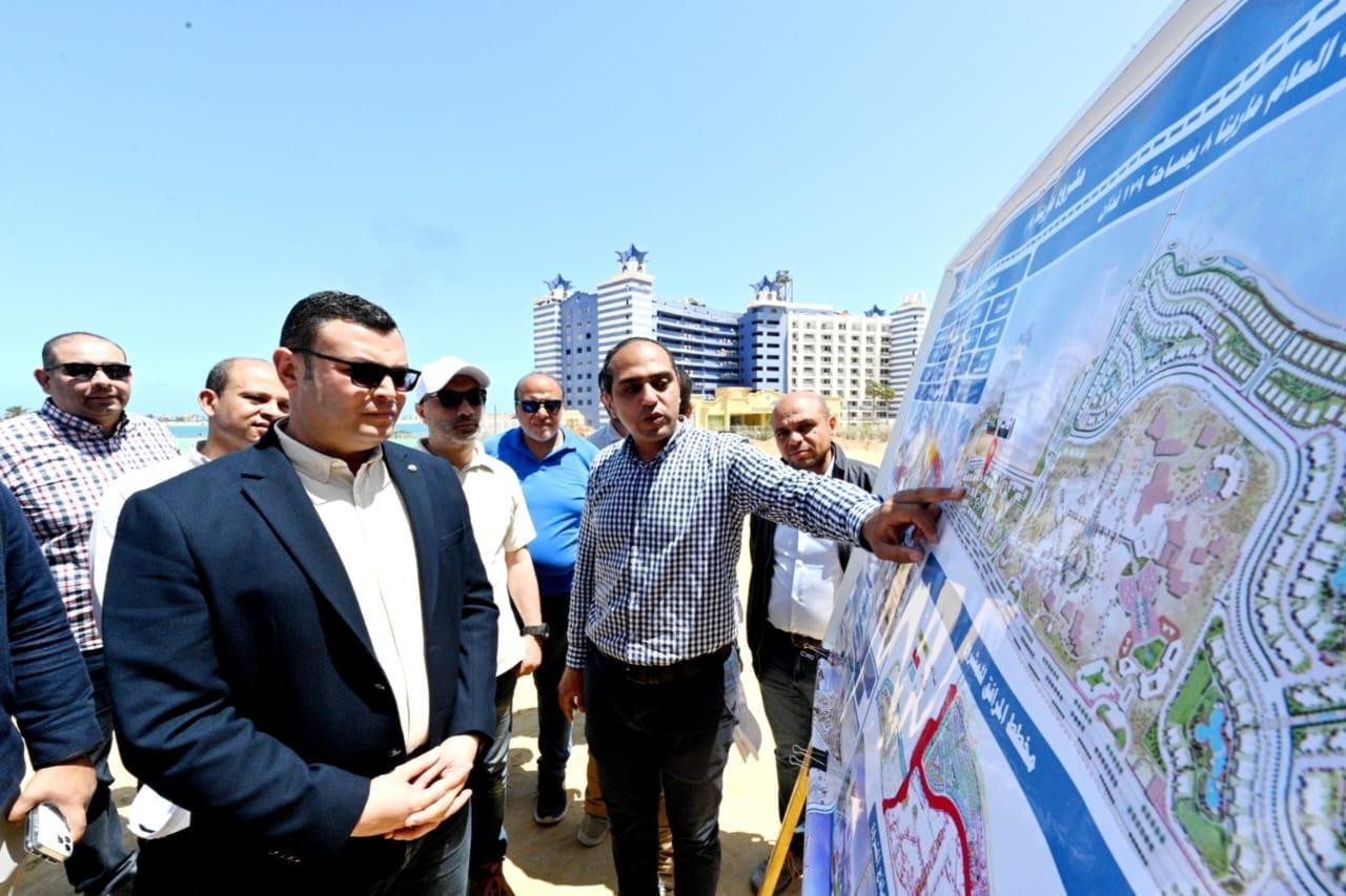 وزير الإسكان