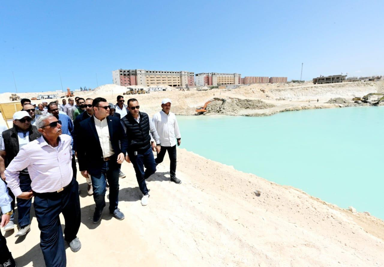 وزير الإسكان